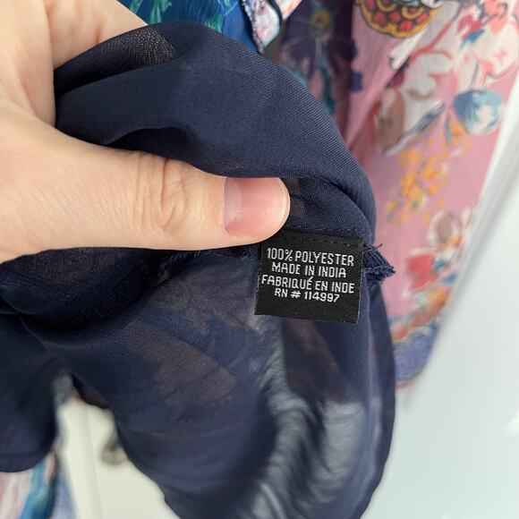 Feathers by Tolani Sundance Keely Floral Tunic Blouse - Picture 7 of 8